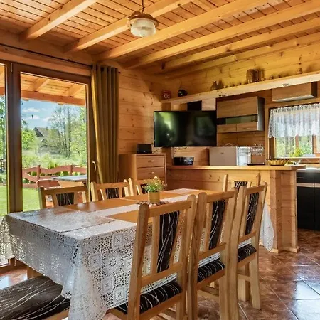 Zuraw Holiday home Wyszowate